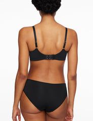 Black Wireless Bra