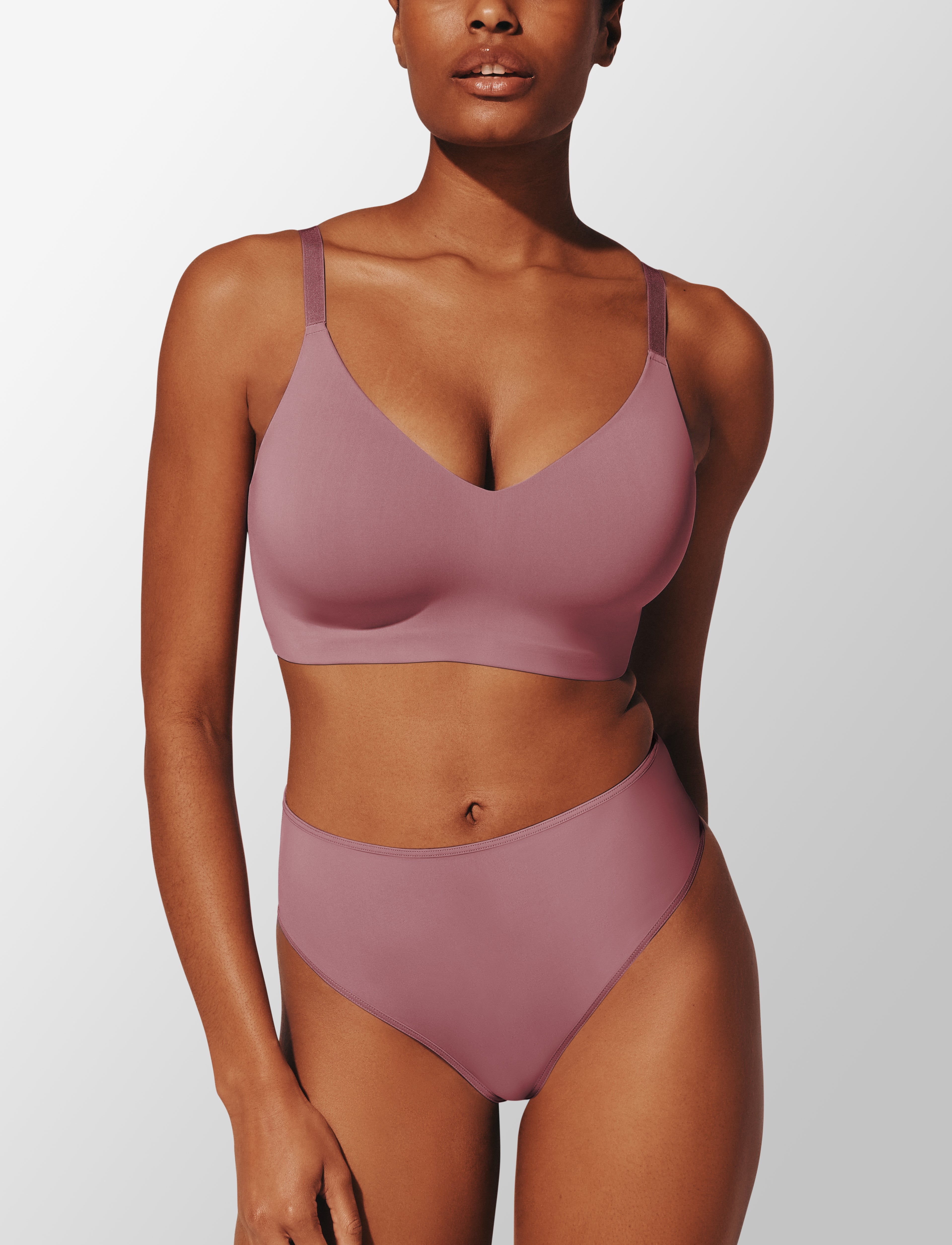 Blush Wireless Bra