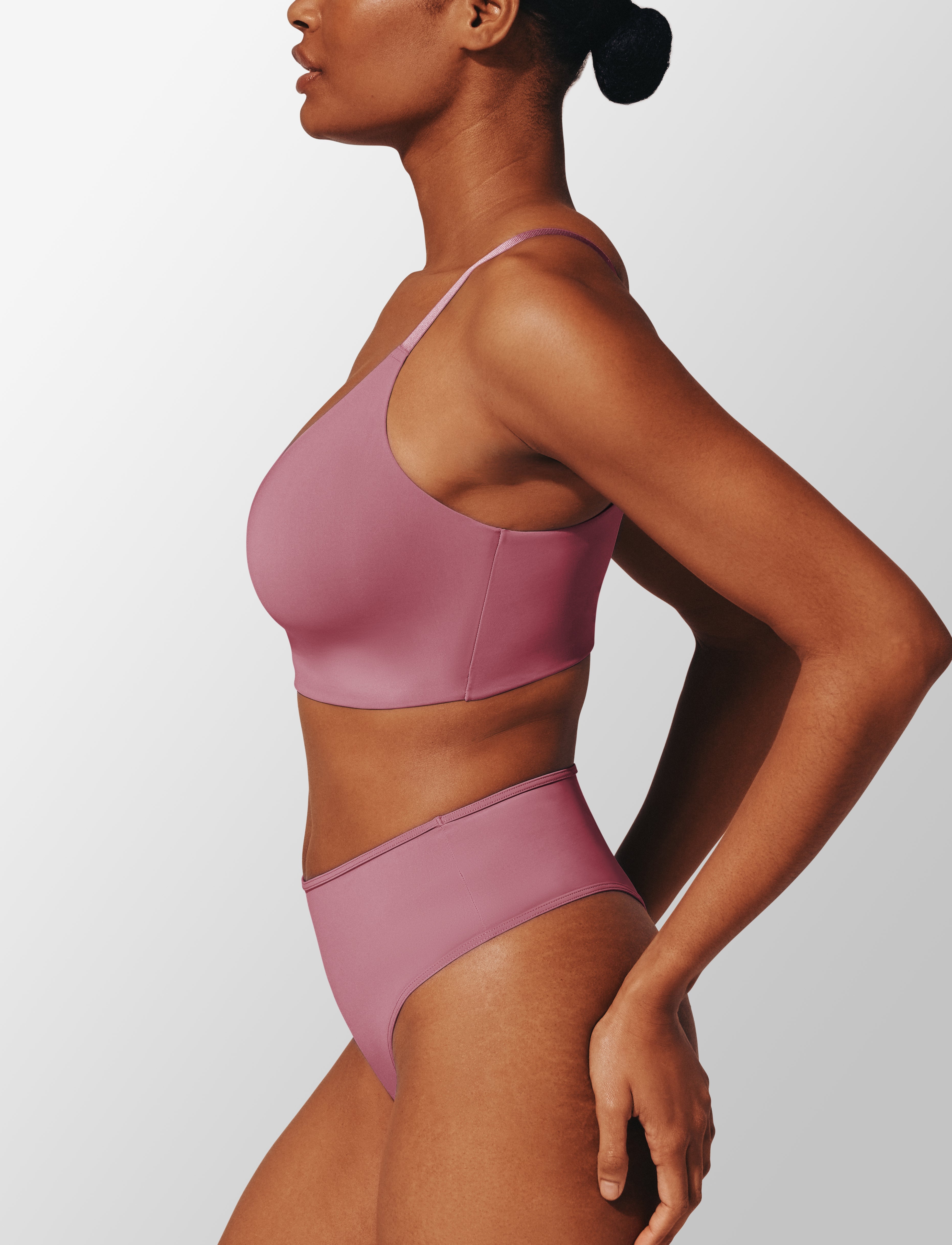 Blush Wireless Bra