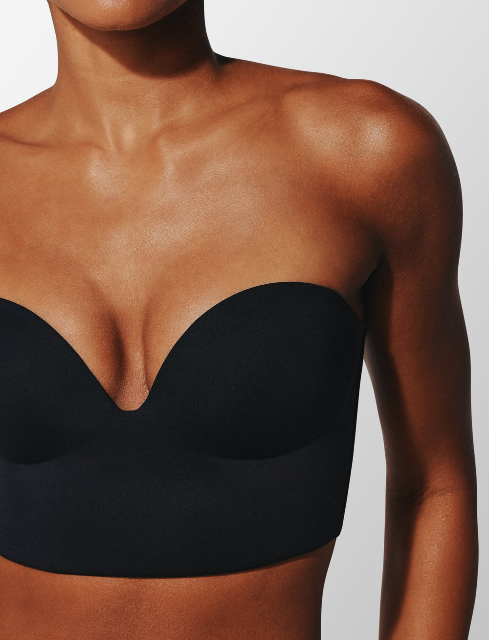 Black ™ Strapless Bustier Bra